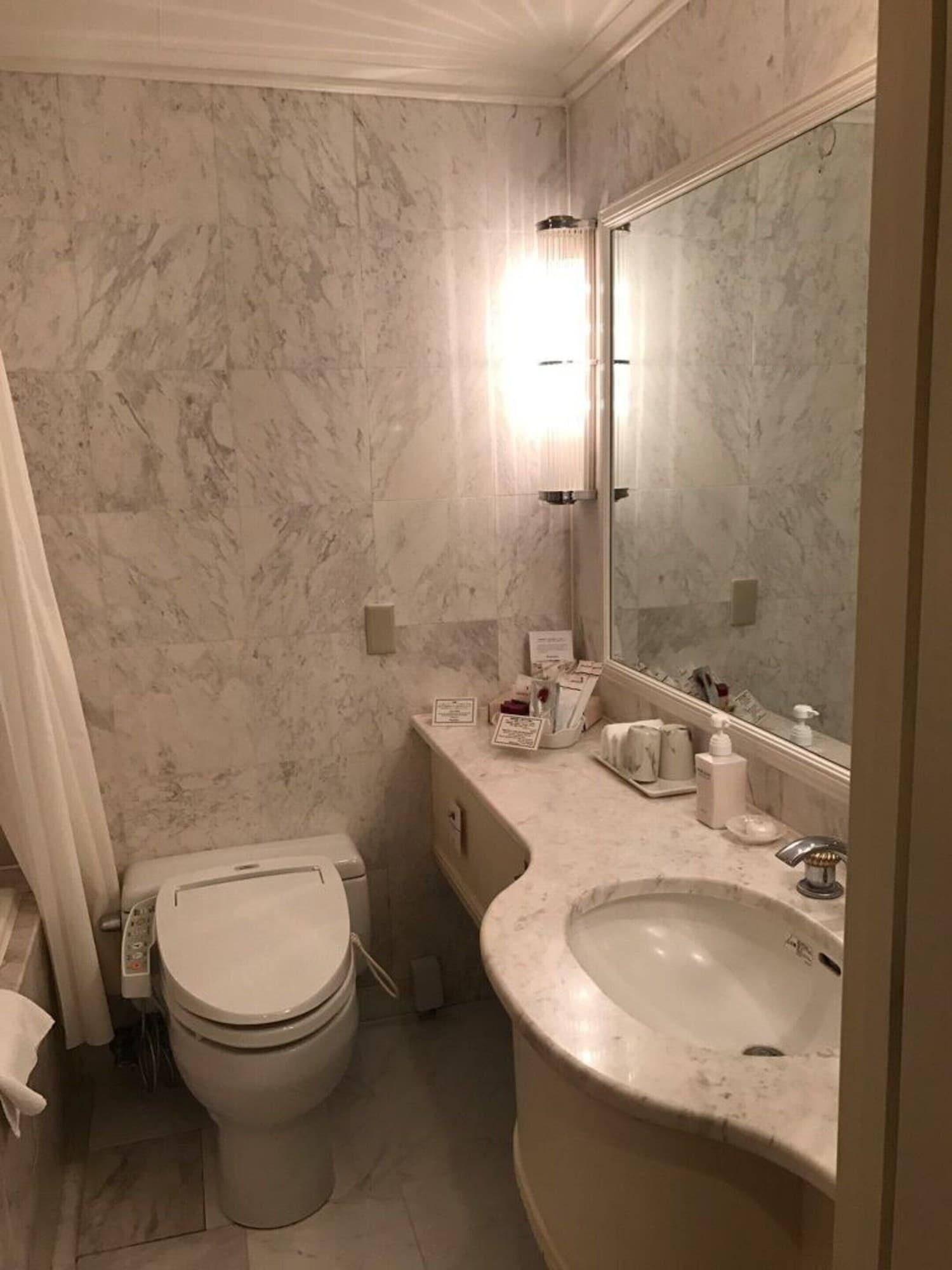 Hotel The Manhattan Chiba Buitenkant foto