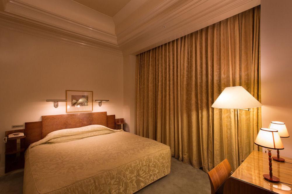 Hotel The Manhattan Chiba Buitenkant foto