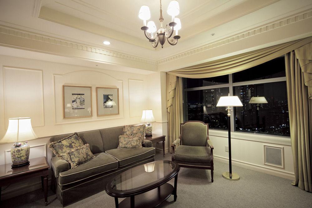 Hotel The Manhattan Chiba Buitenkant foto