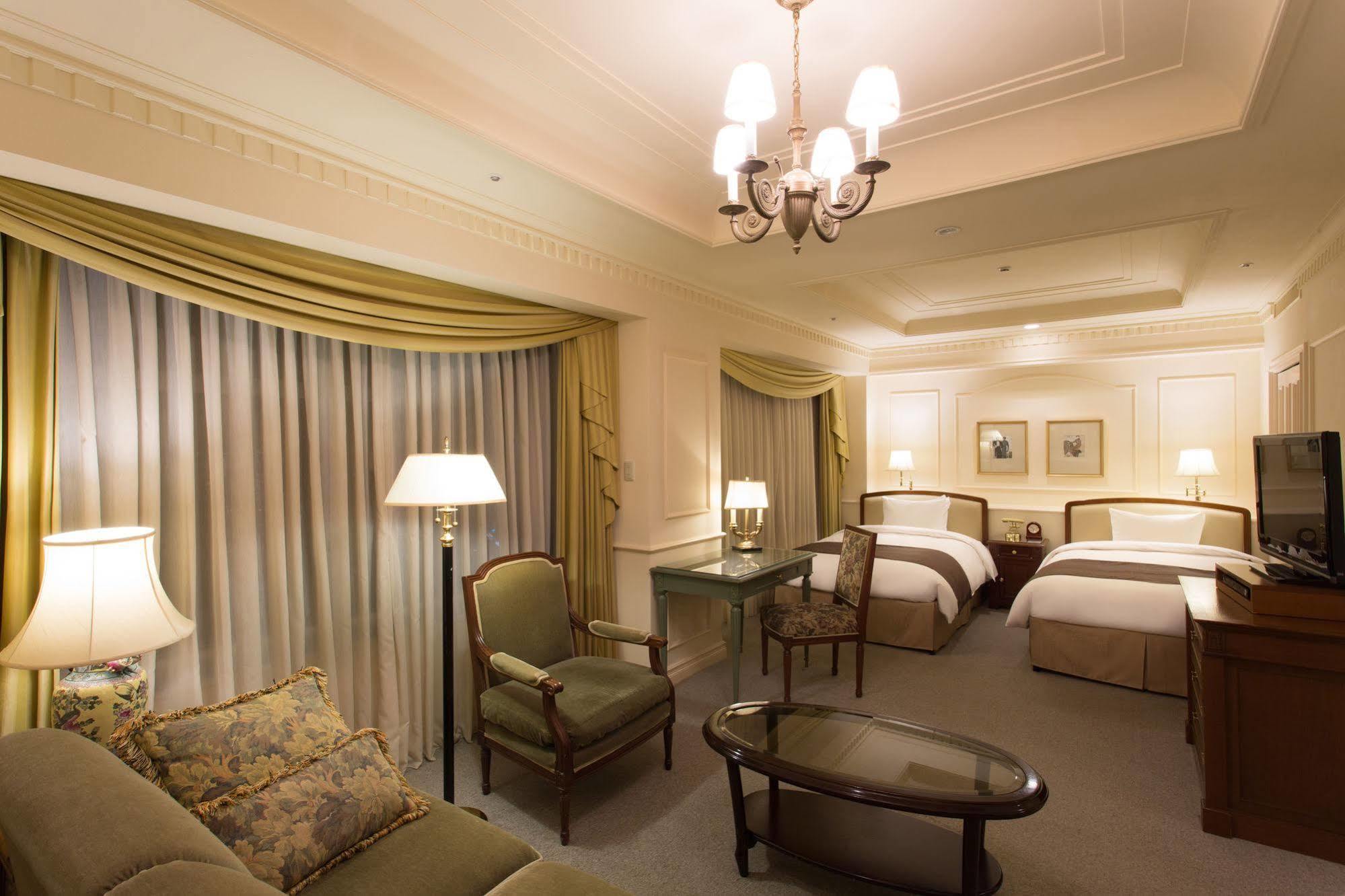 Hotel The Manhattan Chiba Buitenkant foto